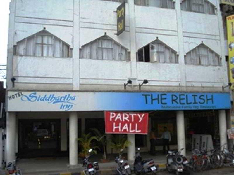 Hotel Siddhartha Inn Nagpur Buitenkant foto